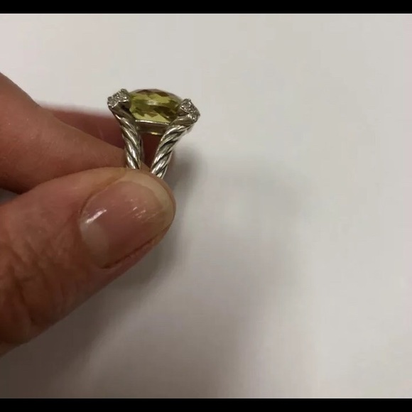 David Yurman Cushion on Point Ring - Picture 4 of 8